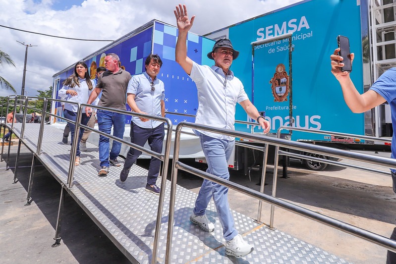 Prefeito-UBS-Movel-4